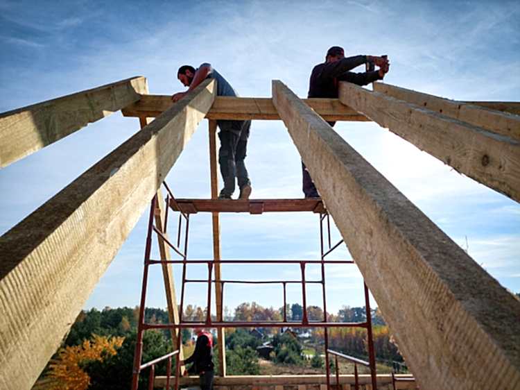 Budowa domu jednorodzinnego nad Zalewem Sulejowskim - kolejny etap 